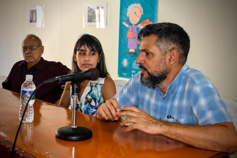 hcs Ahoraenhoratercia 1