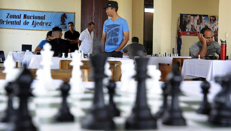 Ajedrez Roberto Ortiz 01