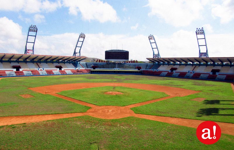 Estadio Mayor General Calixto García Íñíguez. Foto: Alexis del Toro. Estadio CalixtGI Alexis 04