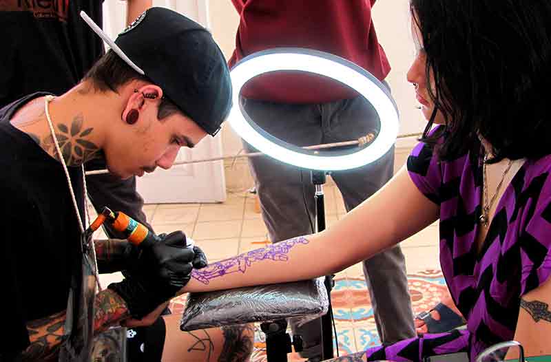 Fotos de la autora tatuarte evento 2
