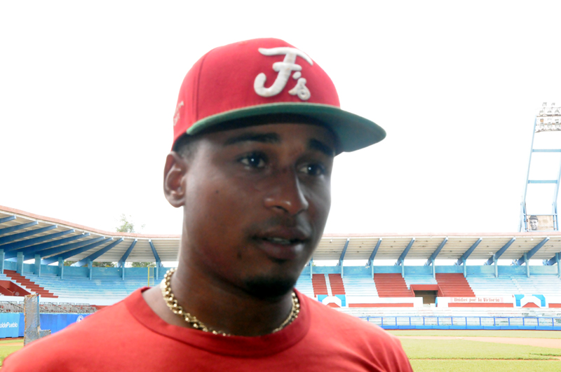 Beisbol Santiago Torres elderleyva
