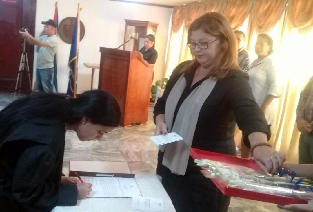 fiscales toma poseción 3