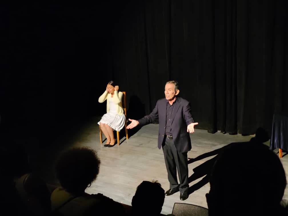 Fotos de la autora tregua benedetti 1
