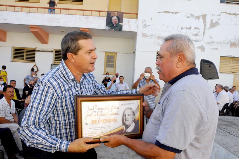 Premio Historia 01