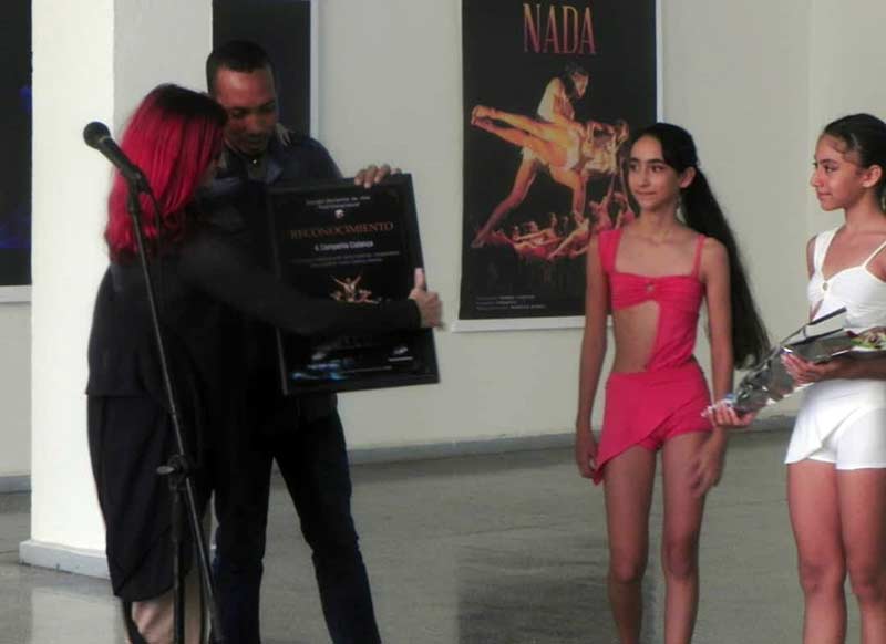 aniversario homenaje 19
