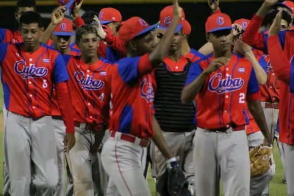 pelota sub 15 580x387