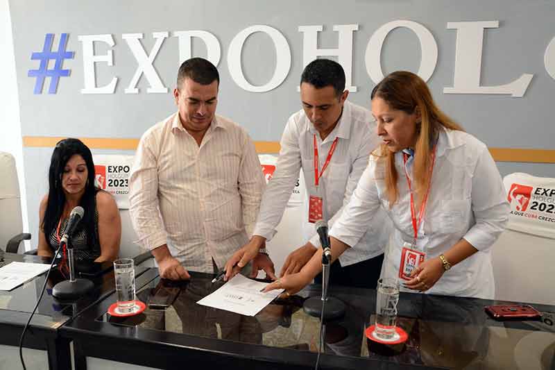 Expoholguín.2023 EICT 01