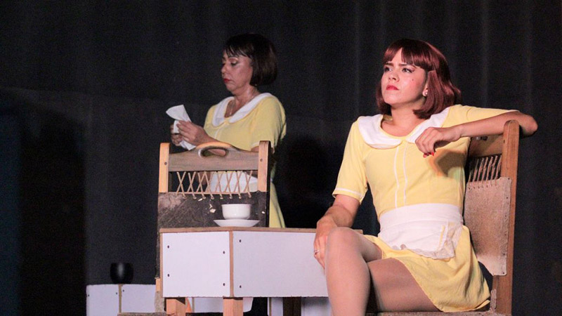 "Meseras", puesta en escena de Alejandro Palomino. Foto: Lia Contino Festival Gibara 05