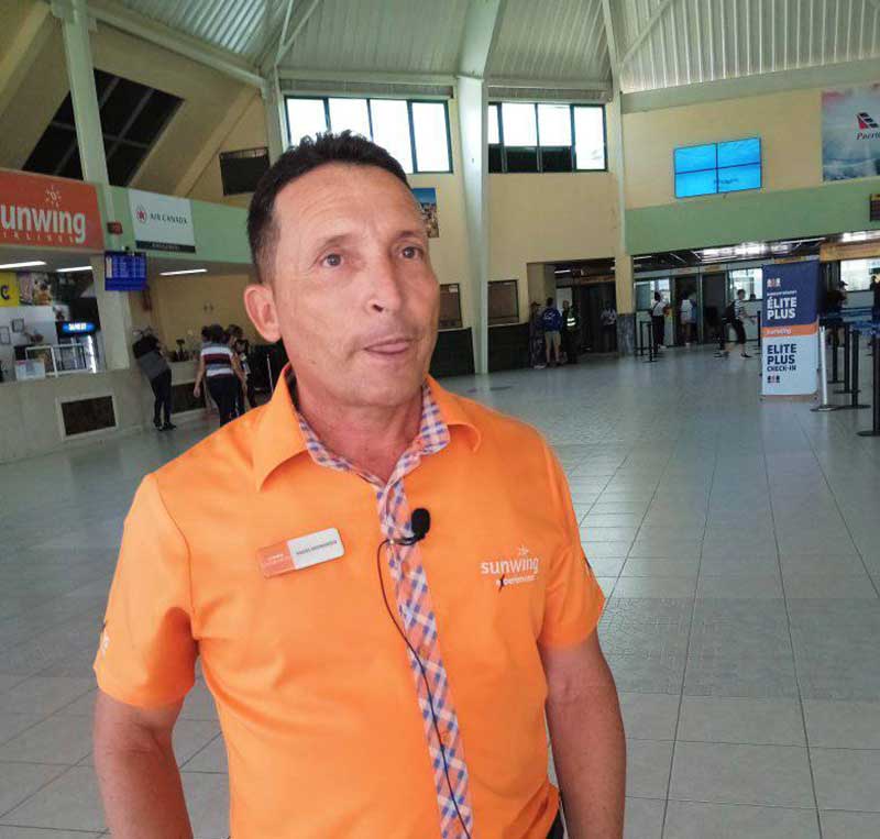 aeropuerto incidente avión sunwing 5