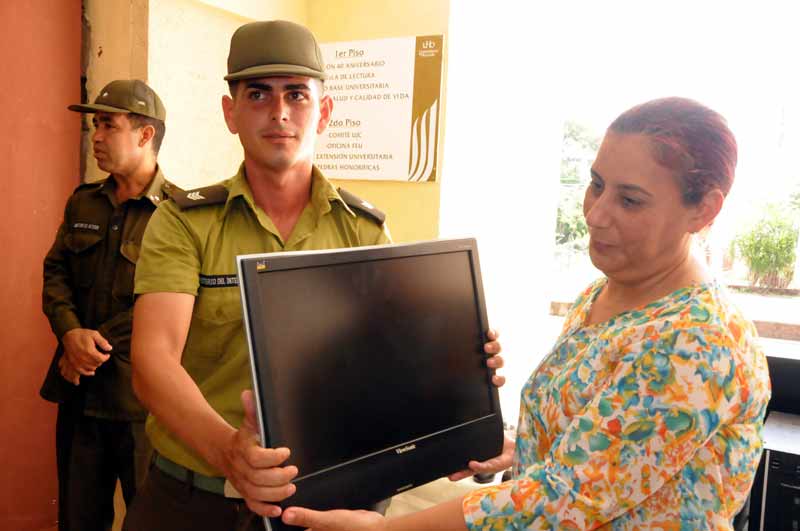 malhechores minint bienes robados ELA 6