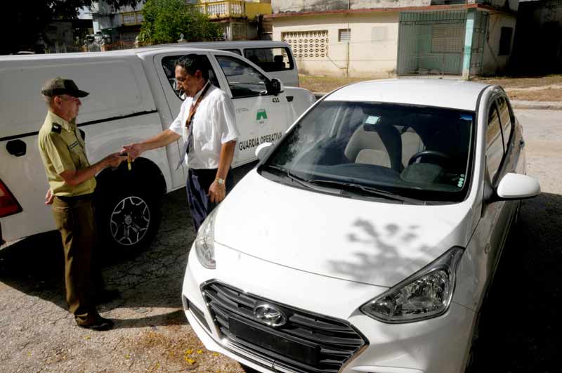 malhechores minint bienes robados ELA 8