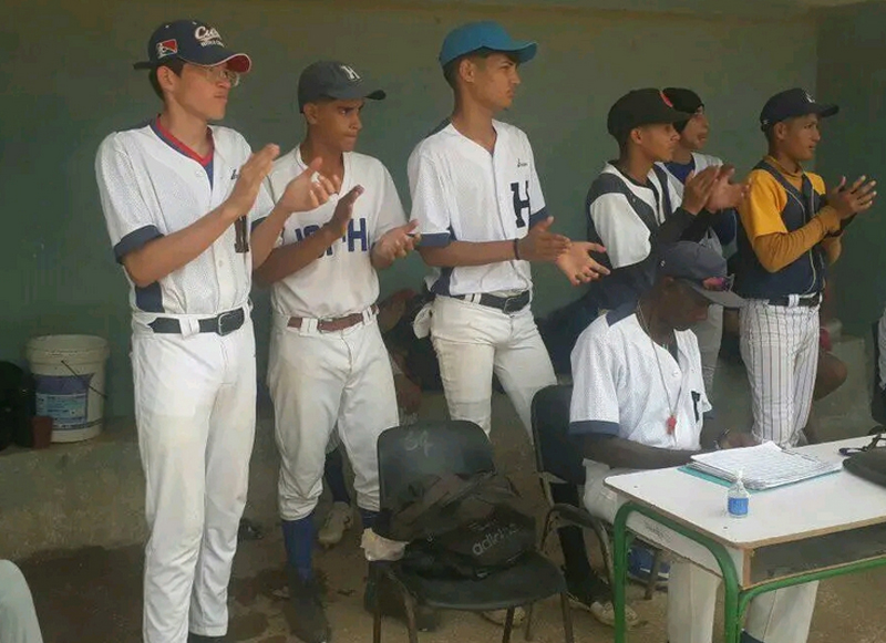 Juvenil Holguin2