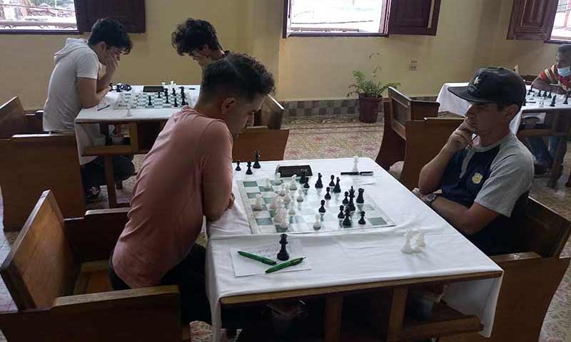 ajedrez Elier vs Ríder