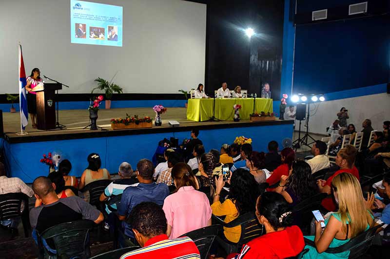 diputados parlamento Gibara 2