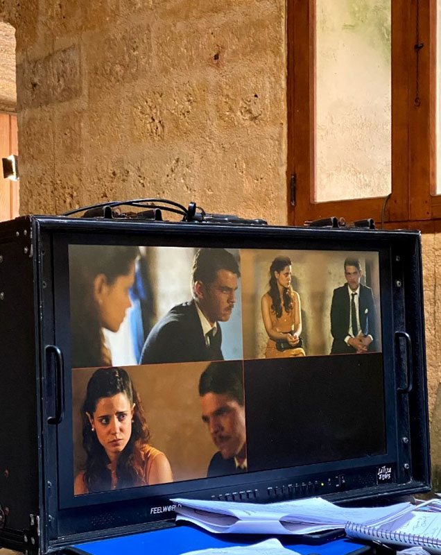 Diego (Daniel Barrera) reprocha a Esther (Amelia Fernández) por involucrarlo en un asunto policial, en la telenovela "El derecho de soñar". Foto: Cortesía de Amelia Amelia Fernández 7