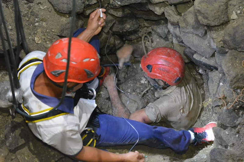 hombre pozo Holguin1