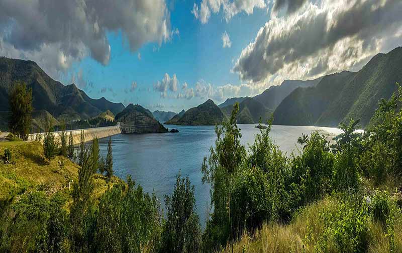 lluvias presa mayari 01