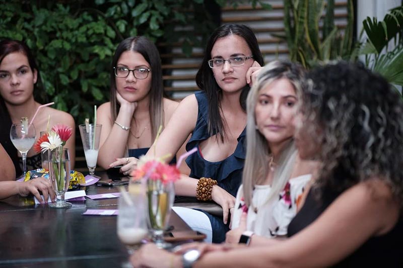mujeres sin límites expoholguín 2023 3