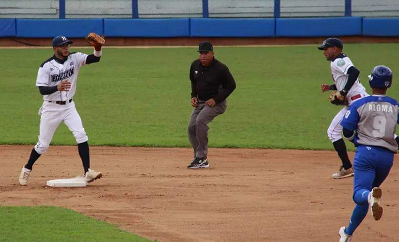 HOLGUIN INDUSTRIALES 1