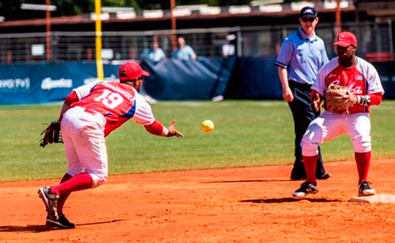 Luis Raul Dominguez beisbol