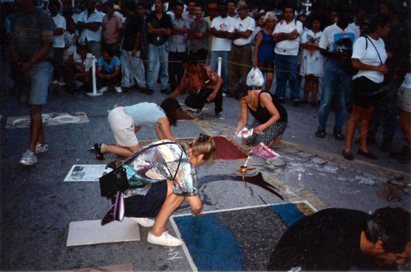 Babel: artistas plásticos de España y Cuba llevan su arte a las calles (1997) Romerías 97 2