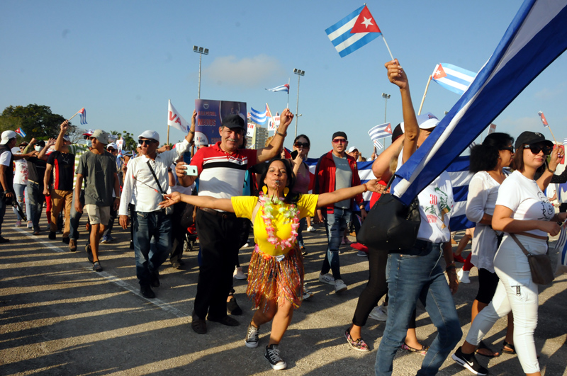 desfile primero mayo ELA 4