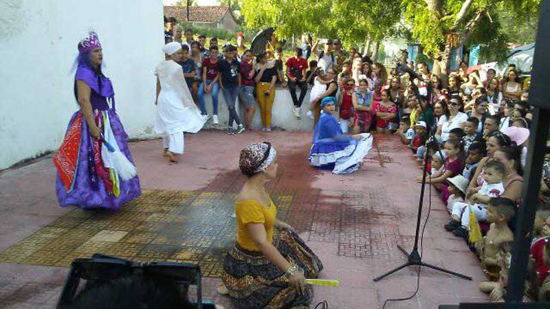 Fotos: Archivo y cortesía Casa de Cultura fiestamayo ruben