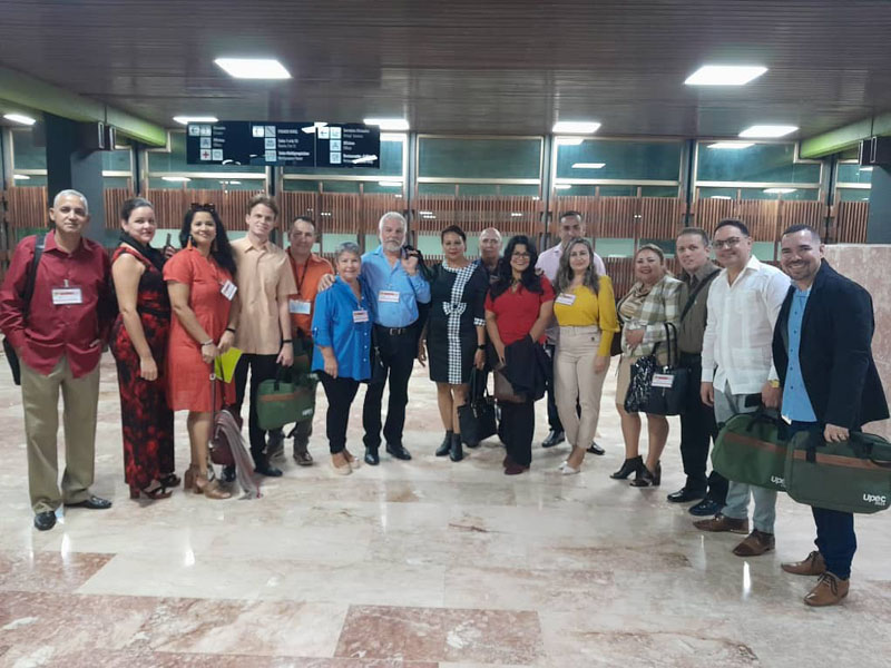 Delegación de Holguín. congreso upec 1