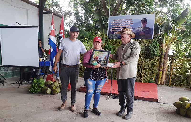 campaña de frío Holguín 1