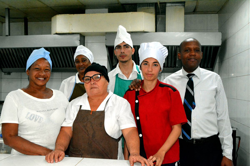 Constelaciones Grupo de Cocina 06