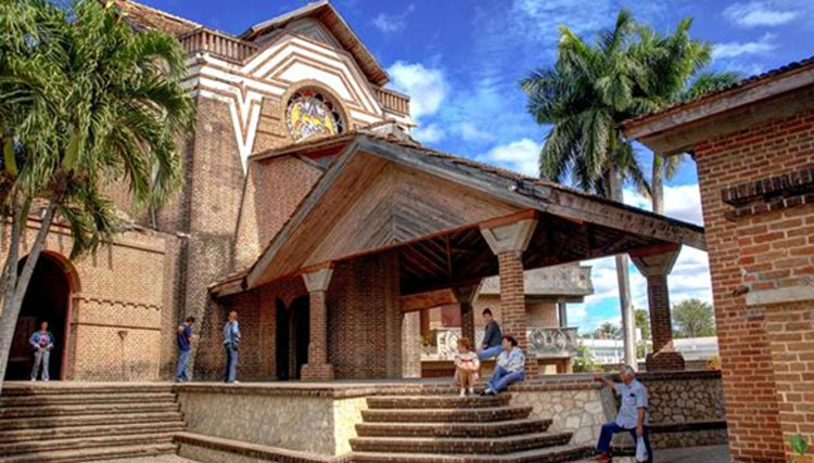 reparación centro.cultural velasco 8