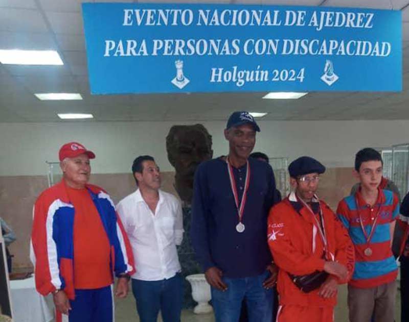 ajedrez héctorL discapacidad n