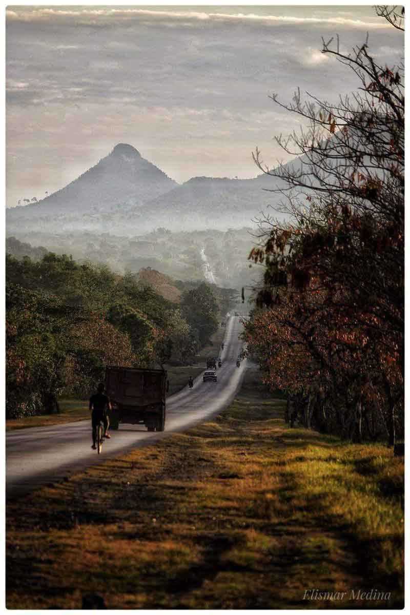 montañas holguín EM 04