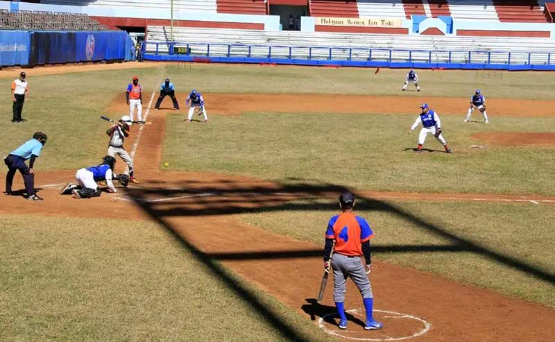 softbol prensa cerveceros AB 1