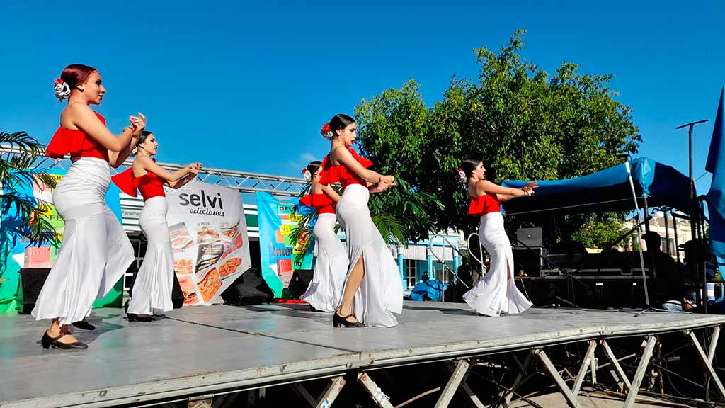 feria del libro holguín 9