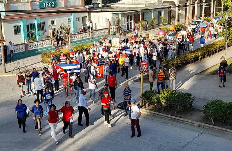 desfile 1ro mayo san andrés 1