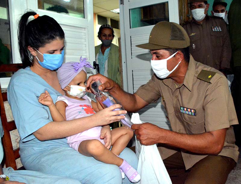 donativo pediátrico RMilitar ATH 4