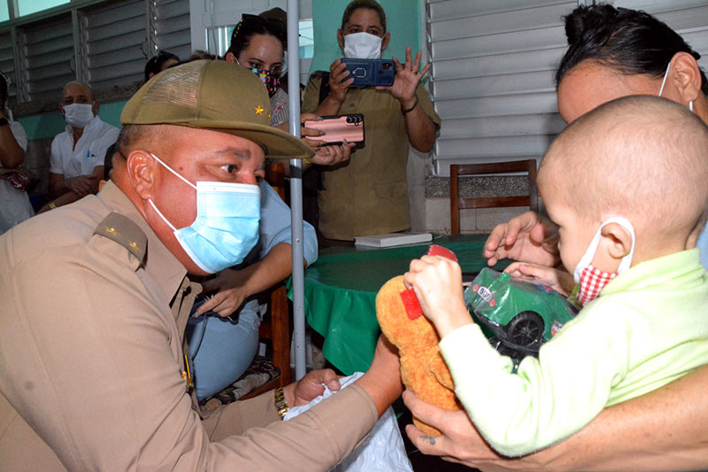 donativo pediátrico RMilitar ATH 5