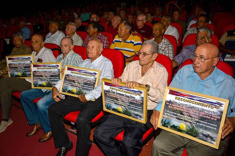 ejército oriental aniversario 6