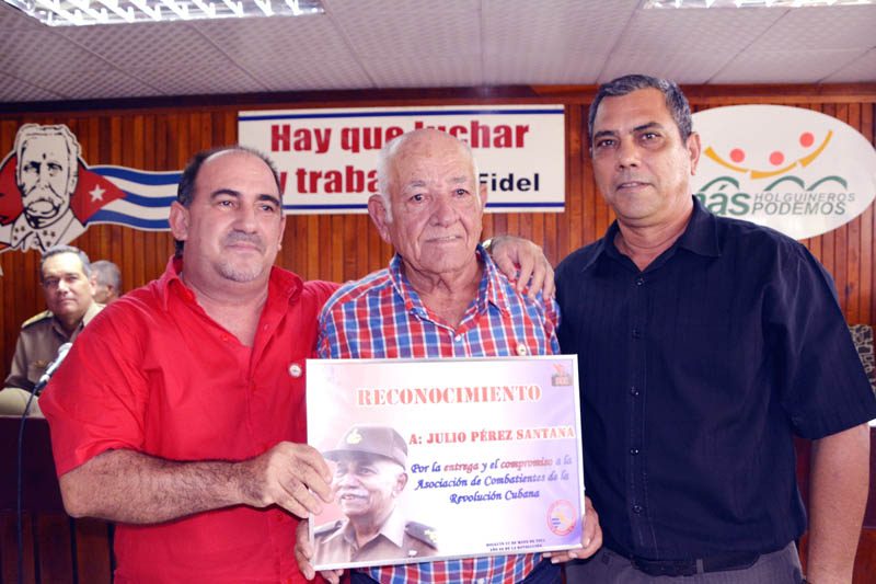 Asamblea combatientes 03