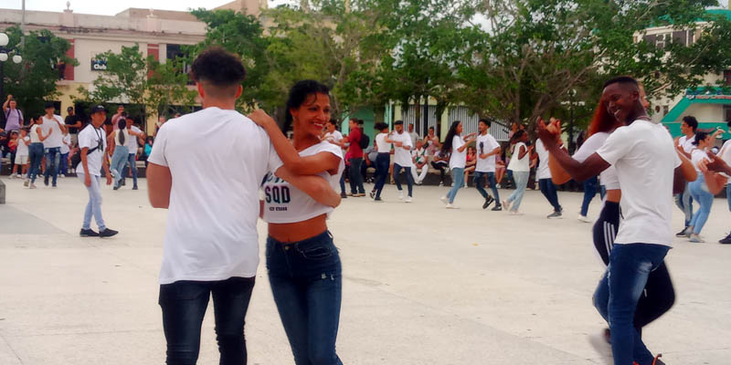 baile ciudad