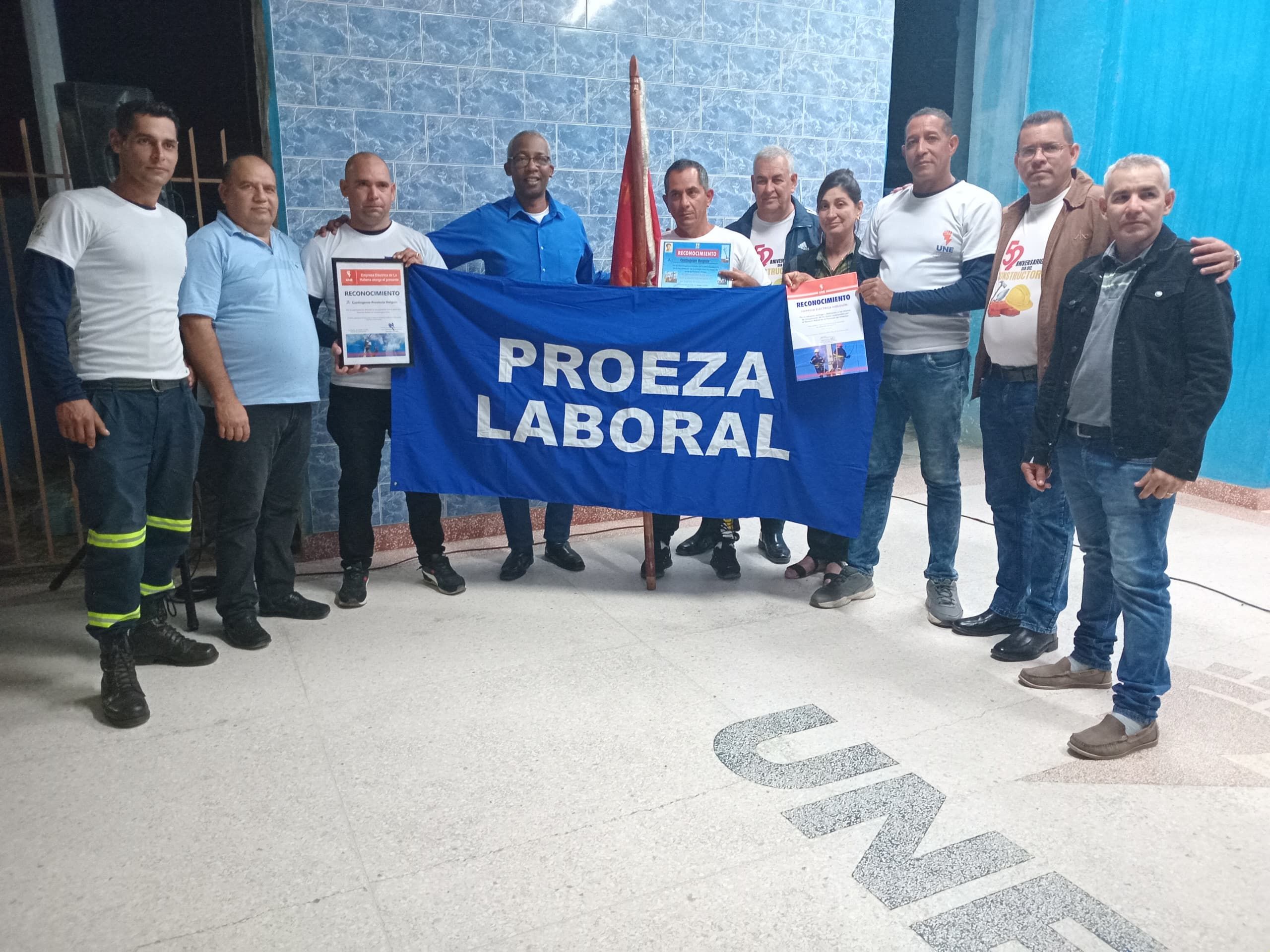 trabajadoreselectricos1