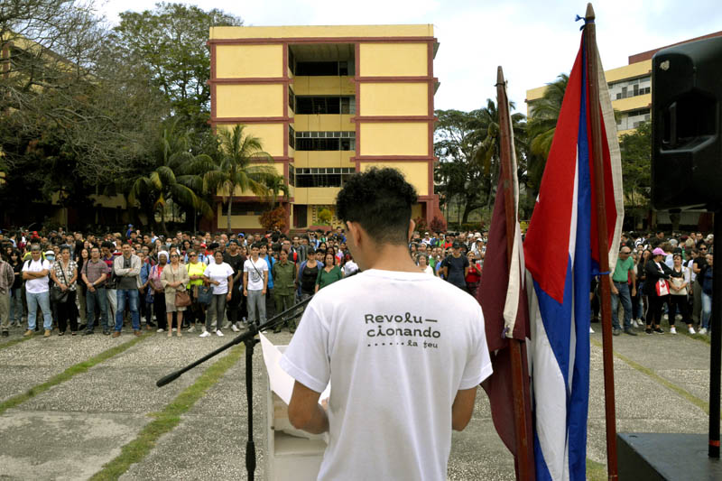 bastión univ 01