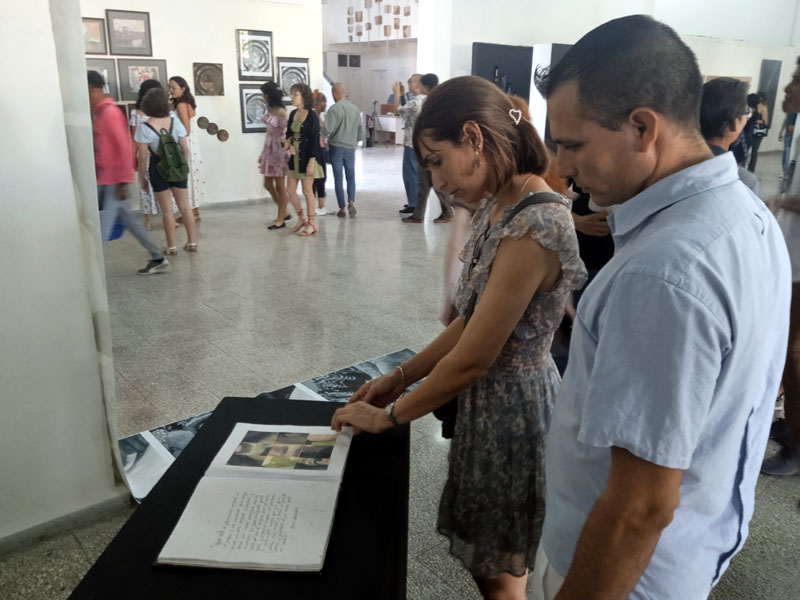 salon premios 01
