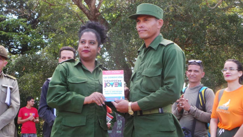 jovenesmilitares2