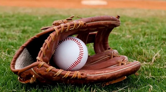 beisbol guante pelota