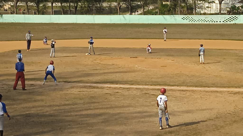 beisbolholguin1
