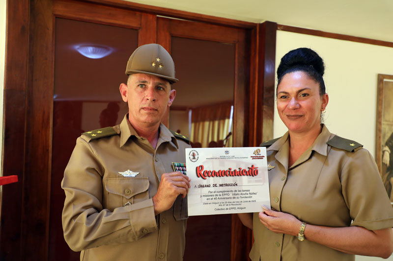 escuela defensa 04