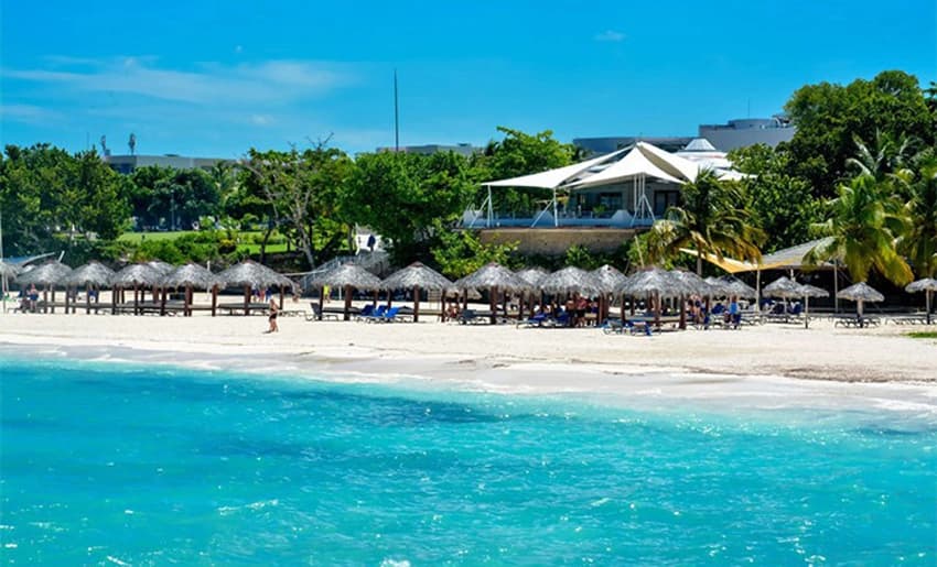 playa guardalavaca holguin