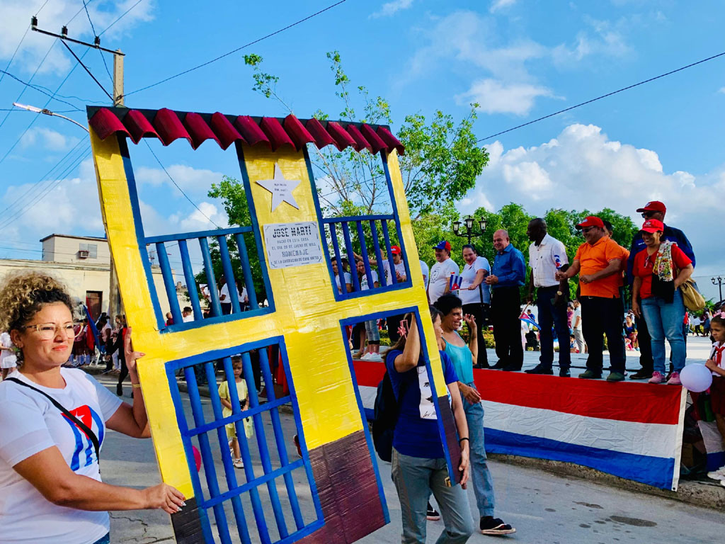 desfile pioneril m 06